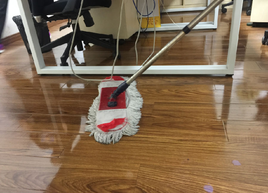 六合区木地板保洁案例